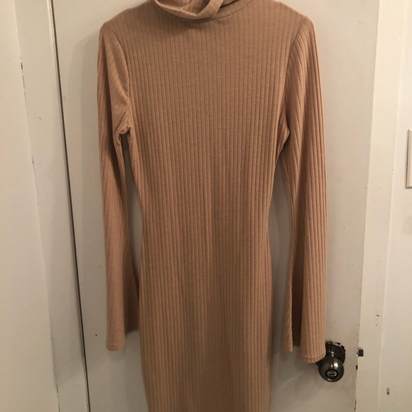 Turtleneck dress 💕 - Picture 2 of 2
